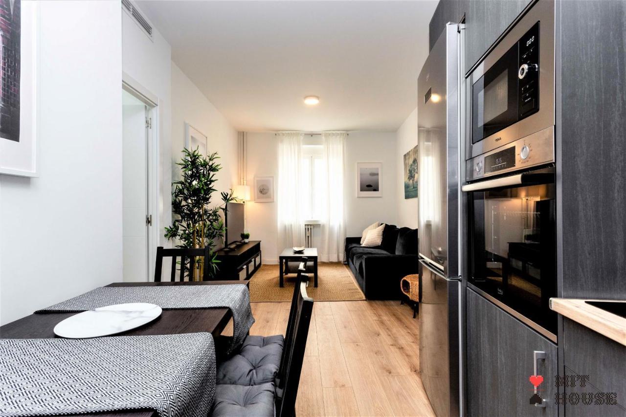 Latina En Madrid Apartment ภายนอก รูปภาพ